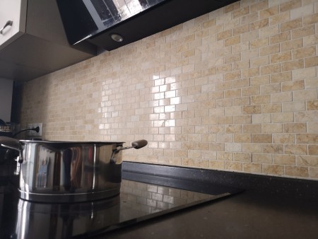  Caramelle Mosaic Botticino POL 23x48x7 . 00-00002518