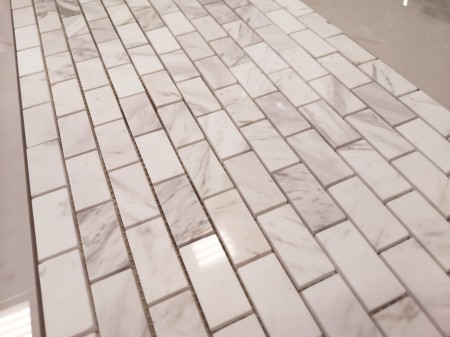 Мозаика Caramelle Mosaic Dolomiti bianco POL 23x48x7 арт. 00-00002521 Мозаика Caramelle Mosaic Dolomiti bianco POL 23x48x7 арт. 00-00002521